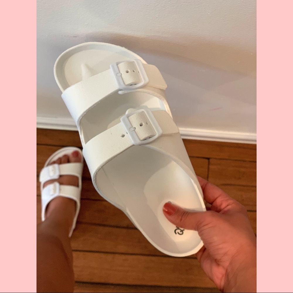 Qupid slide sandal